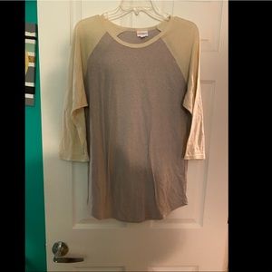 Baseball tee